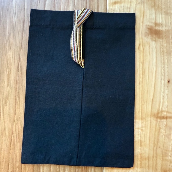 Paul Smith Small Drawstring Dust Bag – 7"x5" – Black – Excellent - Picture 2 of 3